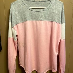 No boundaries long sleeve shirt